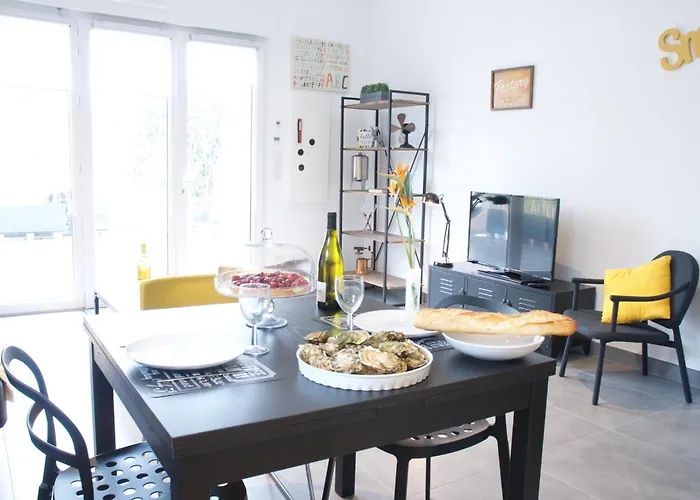 Au Coeur D'un Vignoble - Domaine De Selhac Apartamento