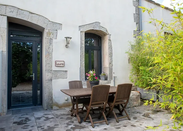 Au Coeur D'un Vignoble - Domaine De Selhac Apartamento *